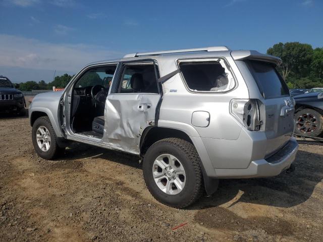 Photo 1 VIN: JTEBU5JR2G5317648 - TOYOTA 4RUNNER SR 