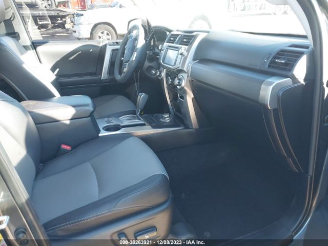 Photo 4 VIN: JTEBU5JR2G5398084 - TOYOTA 4RUNNER 