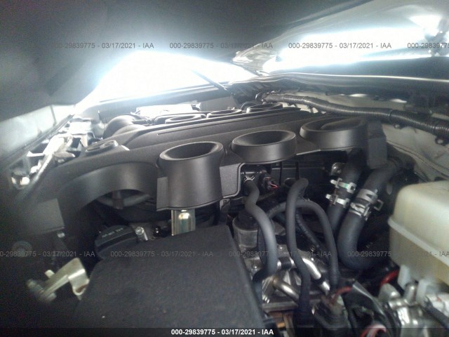 Photo 9 VIN: JTEBU5JR2H5422353 - TOYOTA 4RUNNER 