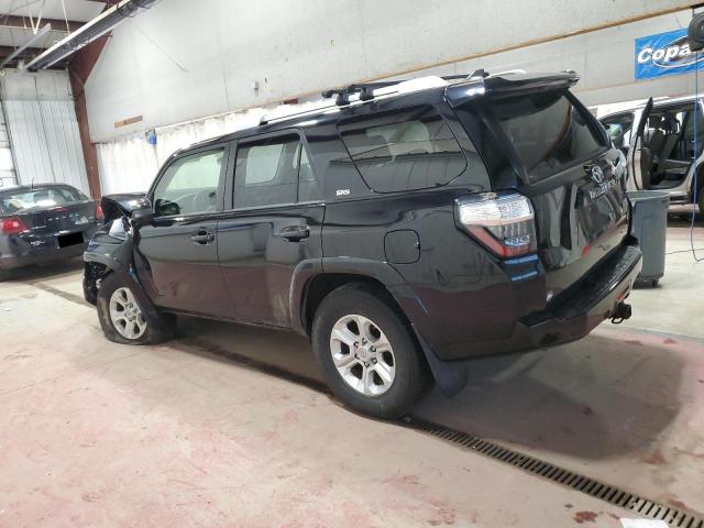 Photo 1 VIN: JTEBU5JR2H5452792 - TOYOTA 4RUNNER SR 