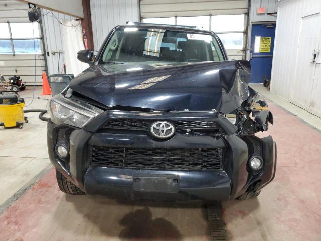 Photo 4 VIN: JTEBU5JR2H5452792 - TOYOTA 4RUNNER SR 