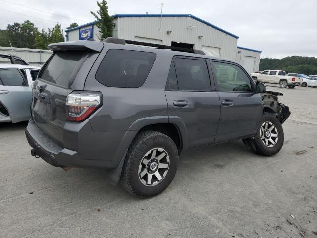 Photo 2 VIN: JTEBU5JR2H5454686 - TOYOTA 4RUNNER SR 