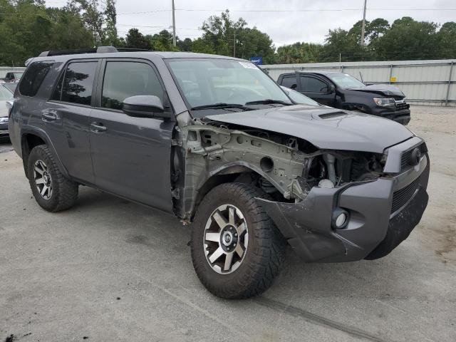 Photo 3 VIN: JTEBU5JR2H5454686 - TOYOTA 4RUNNER SR 