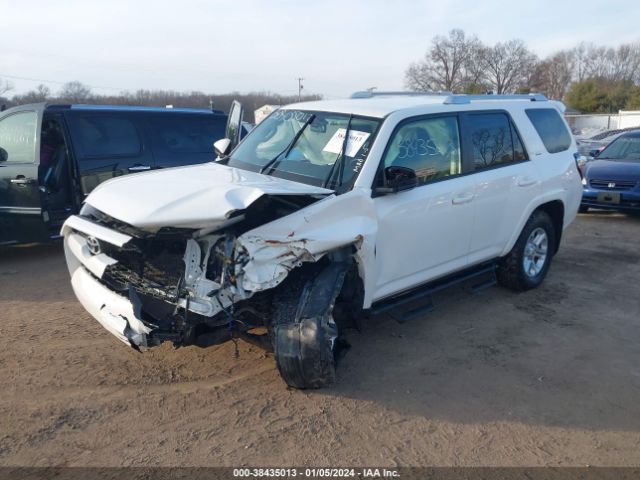 Photo 1 VIN: JTEBU5JR2H5457068 - TOYOTA 4RUNNER 