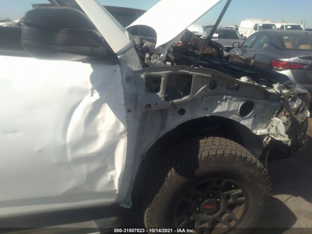 Photo 5 VIN: JTEBU5JR2H5457622 - TOYOTA 4RUNNER 