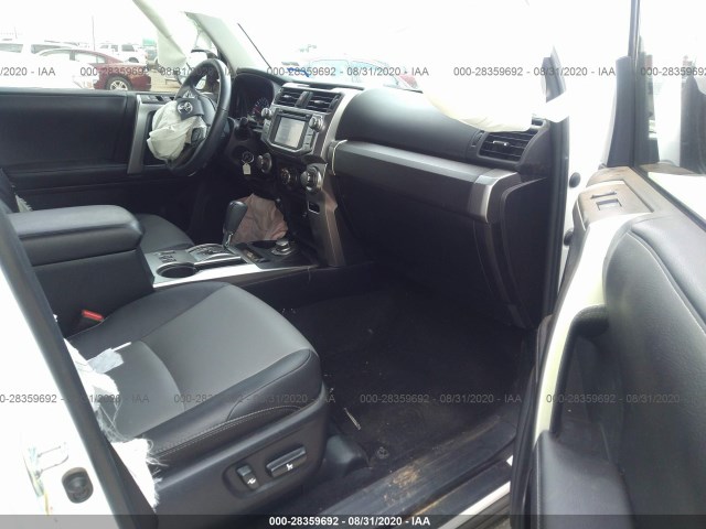 Photo 4 VIN: JTEBU5JR2J5503780 - TOYOTA 4RUNNER 