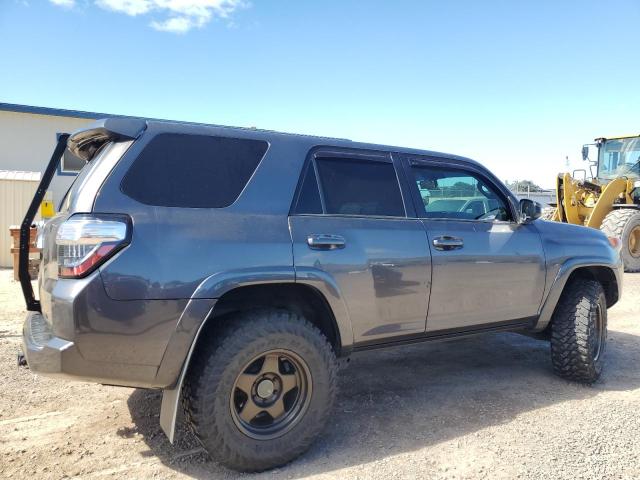 Photo 2 VIN: JTEBU5JR2J5522684 - TOYOTA 4RUNNER SR 