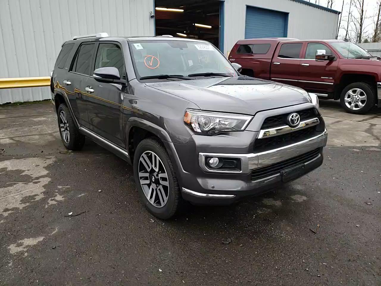 Photo 10 VIN: JTEBU5JR2J5550209 - TOYOTA 4RUNNER SR 