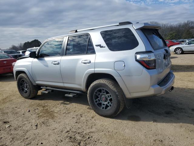 Photo 1 VIN: JTEBU5JR2J5554051 - TOYOTA 4RUNNER 