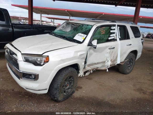 Photo 1 VIN: JTEBU5JR2J5593089 - TOYOTA 4RUNNER 