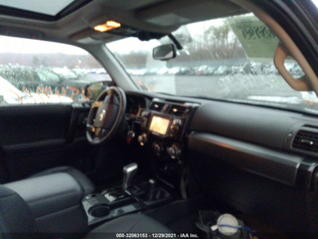 Photo 4 VIN: JTEBU5JR2J5604608 - TOYOTA 4RUNNER 