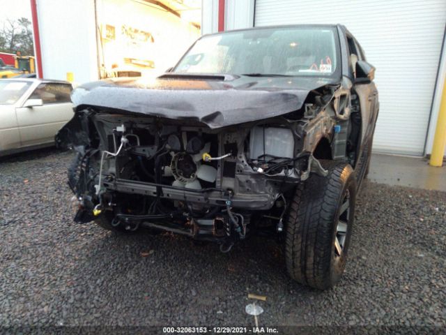 Photo 5 VIN: JTEBU5JR2J5604608 - TOYOTA 4RUNNER 