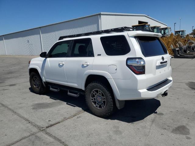 Photo 1 VIN: JTEBU5JR2K5651011 - TOYOTA 4RUNNER SR 