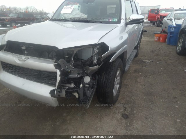 Photo 1 VIN: JTEBU5JR2K5658492 - TOYOTA 4RUNNER 