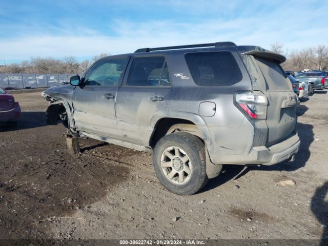 Photo 2 VIN: JTEBU5JR2K5697731 - TOYOTA 4RUNNER 