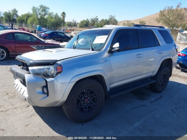 Photo 1 VIN: JTEBU5JR2L5781677 - TOYOTA 4RUNNER 