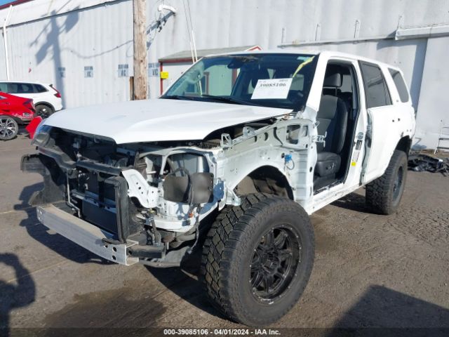 Photo 1 VIN: JTEBU5JR2L5785213 - TOYOTA 4RUNNER 