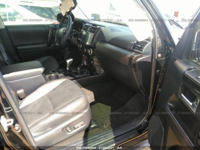 Photo 4 VIN: JTEBU5JR2L5792145 - TOYOTA 4RUNNER 