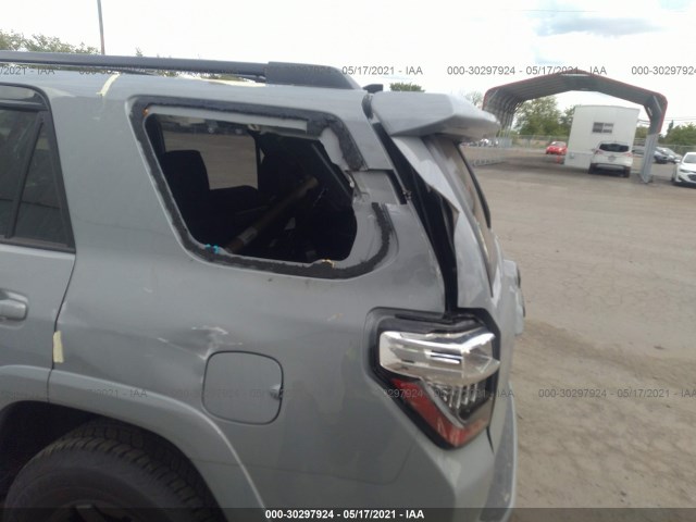 Photo 5 VIN: JTEBU5JR2M5880484 - TOYOTA 4RUNNER 