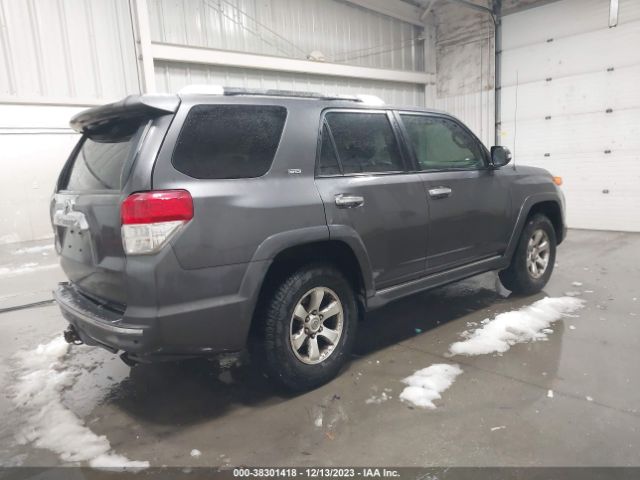 Photo 3 VIN: JTEBU5JR3A5027040 - TOYOTA 4RUNNER 