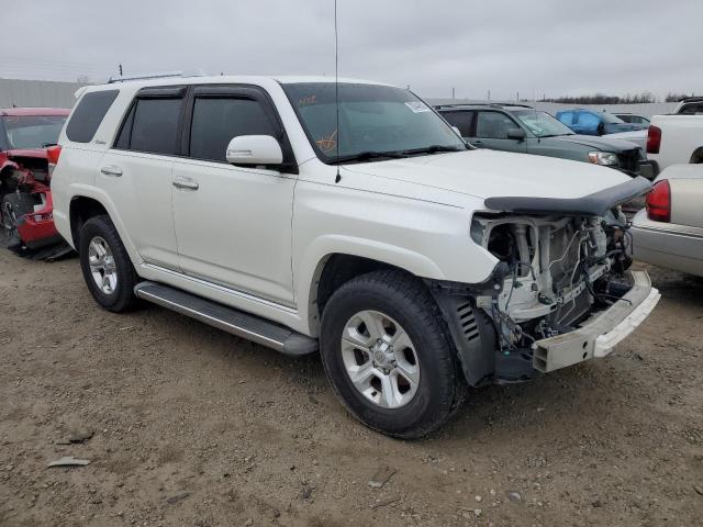 Photo 3 VIN: JTEBU5JR3B5037777 - TOYOTA 4RUNNER SR 