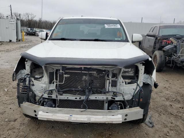 Photo 4 VIN: JTEBU5JR3B5037777 - TOYOTA 4RUNNER SR 