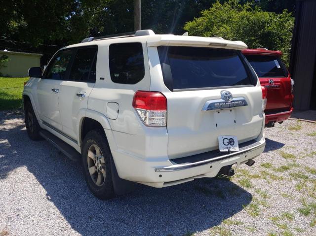 Photo 2 VIN: JTEBU5JR3B5039481 - TOYOTA 4RUNNER SR 