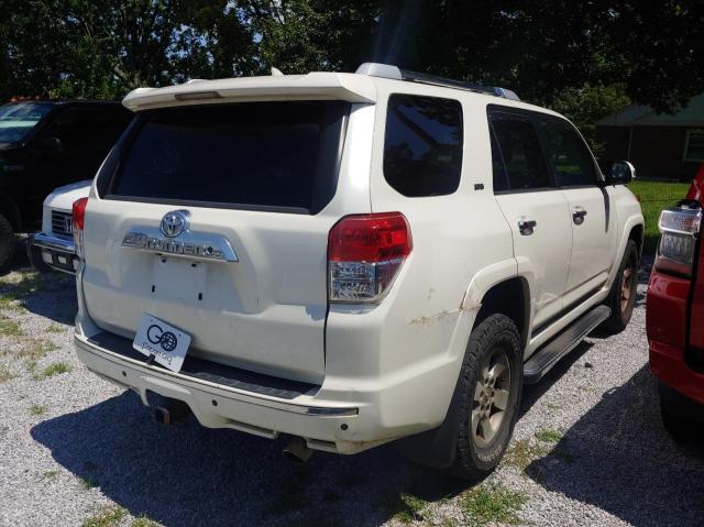 Photo 3 VIN: JTEBU5JR3B5039481 - TOYOTA 4RUNNER SR 