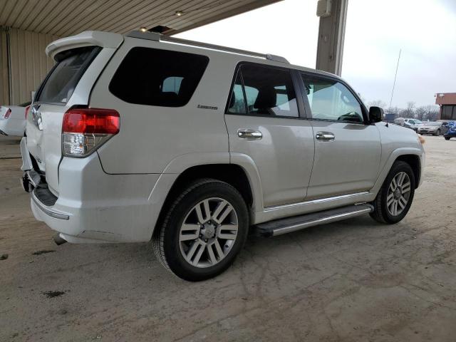 Photo 2 VIN: JTEBU5JR3B5044194 - TOYOTA 4RUNNER 