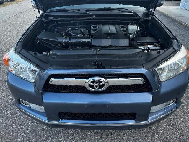 Photo 6 VIN: JTEBU5JR3B5047550 - TOYOTA 4RUNNER SR 