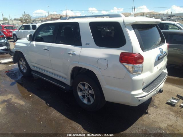 Photo 2 VIN: JTEBU5JR3B5047628 - TOYOTA 4RUNNER 