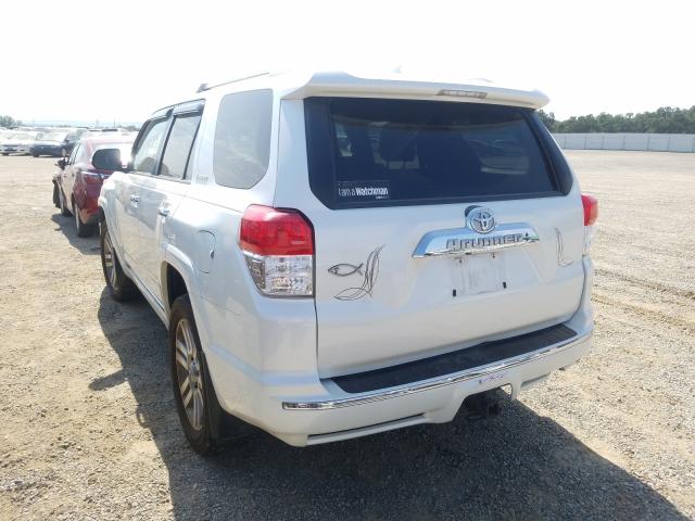 Photo 2 VIN: JTEBU5JR3B5053087 - TOYOTA 4RUNNER SR 