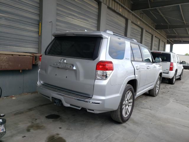 Photo 3 VIN: JTEBU5JR3B5060041 - TOYOTA 4RUNNER SR 