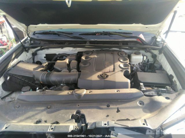 Photo 9 VIN: JTEBU5JR3B5064302 - TOYOTA 4RUNNER 