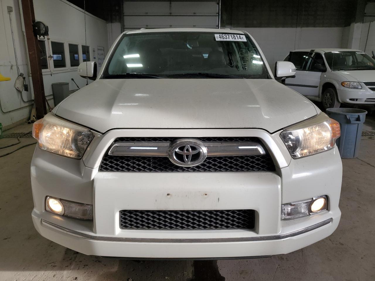 Photo 4 VIN: JTEBU5JR3D5142192 - TOYOTA 4RUNNER 