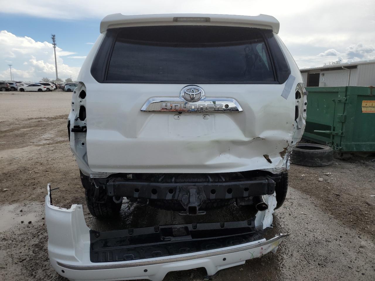 Photo 5 VIN: JTEBU5JR3D5143648 - TOYOTA 4RUNNER 