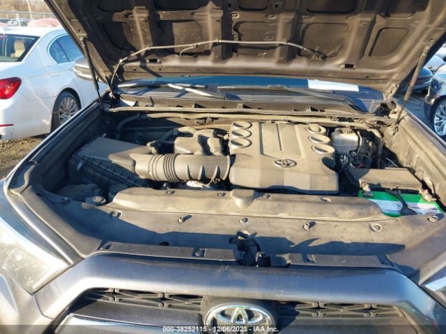 Photo 9 VIN: JTEBU5JR3E5153999 - TOYOTA 4RUNNER 