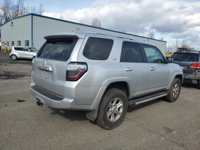 Photo 2 VIN: JTEBU5JR3F5220568 - TOYOTA 4RUNNER 