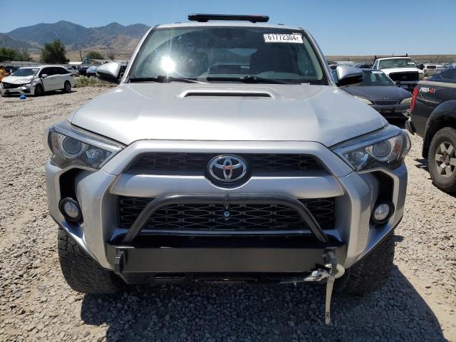 Photo 4 VIN: JTEBU5JR3F5224975 - TOYOTA 4RUNNER SR 