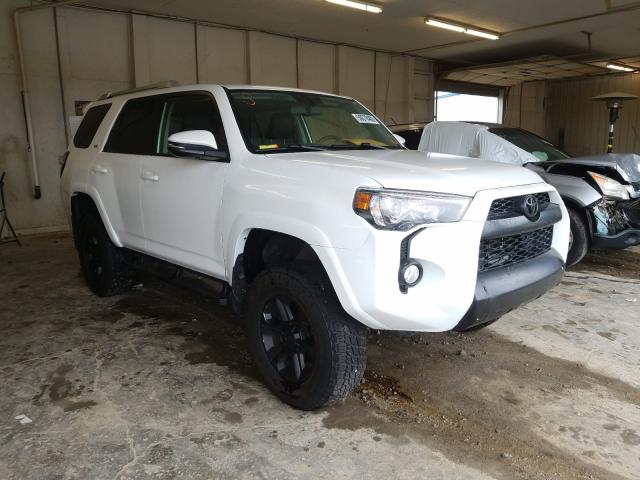 Photo 0 VIN: JTEBU5JR3F5236768 - TOYOTA 4RUNNER SR 