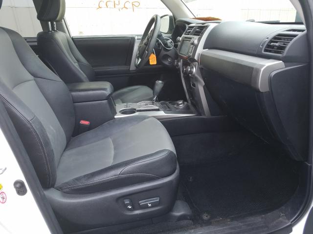 Photo 4 VIN: JTEBU5JR3F5236768 - TOYOTA 4RUNNER SR 