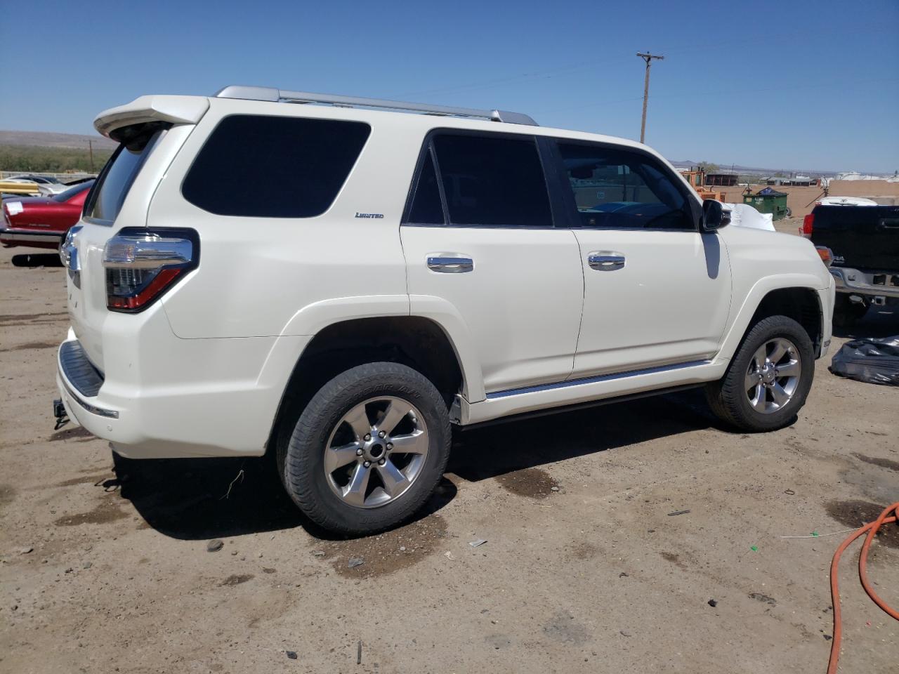 Photo 2 VIN: JTEBU5JR3F5246197 - TOYOTA 4RUNNER 