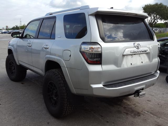 Photo 2 VIN: JTEBU5JR3H5410468 - TOYOTA 4RUNNER SR 