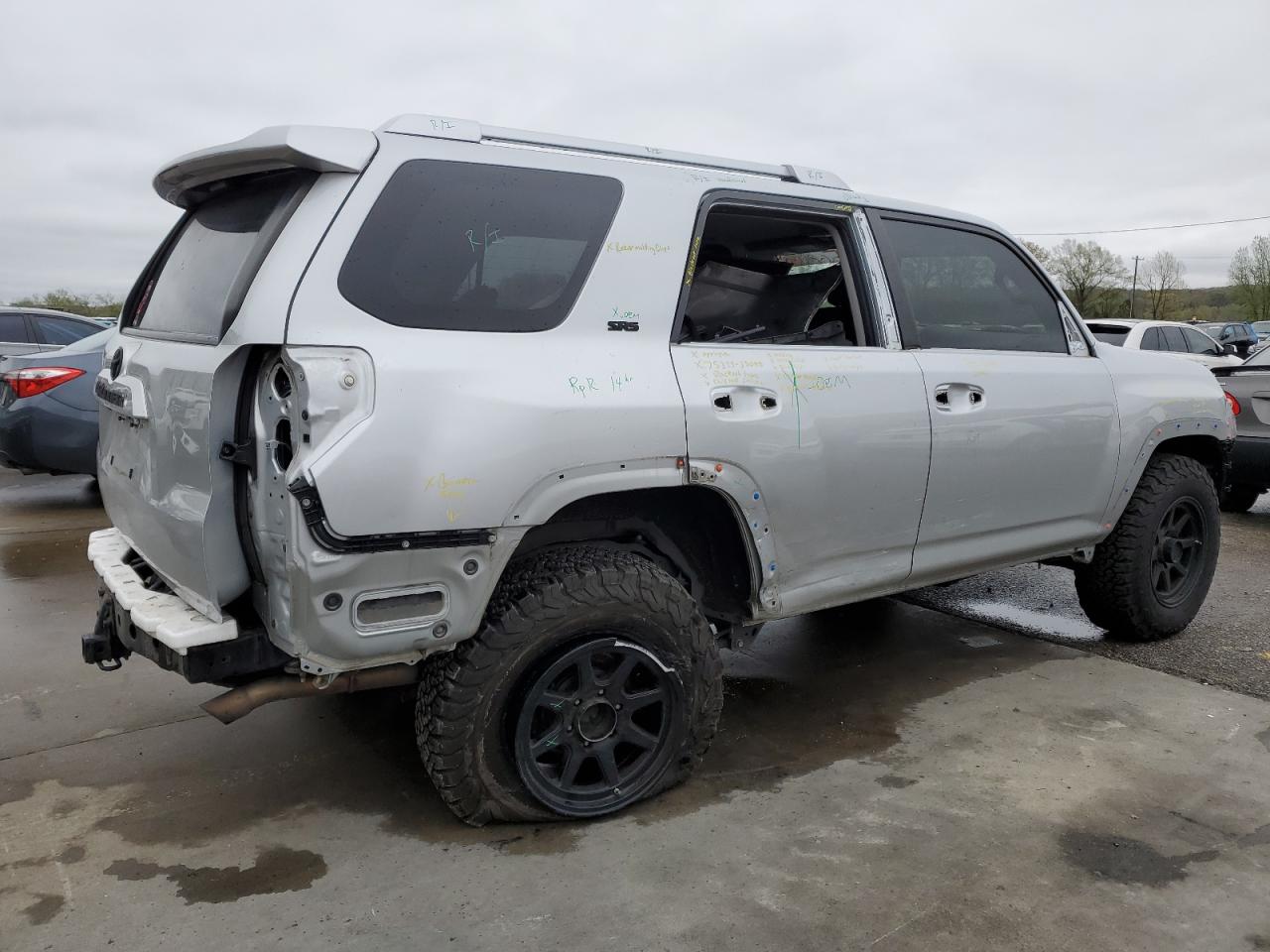 Photo 2 VIN: JTEBU5JR3H5429070 - TOYOTA 4RUNNER 