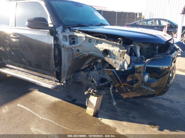 Photo 5 VIN: JTEBU5JR3H5444961 - TOYOTA 4RUNNER 