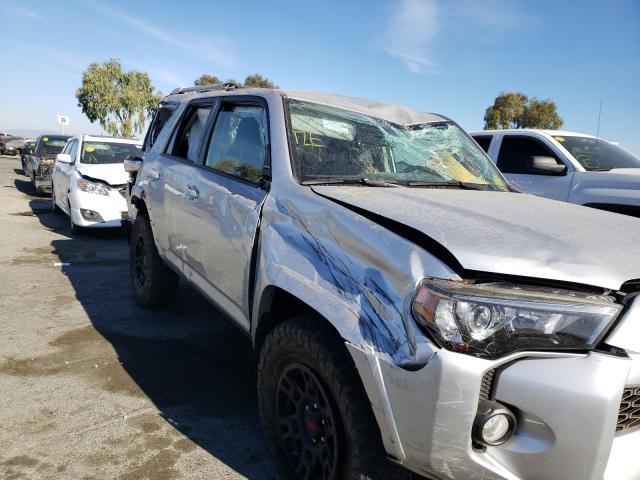 Photo 8 VIN: JTEBU5JR3H5471920 - TOYOTA 4RUNNER SR 