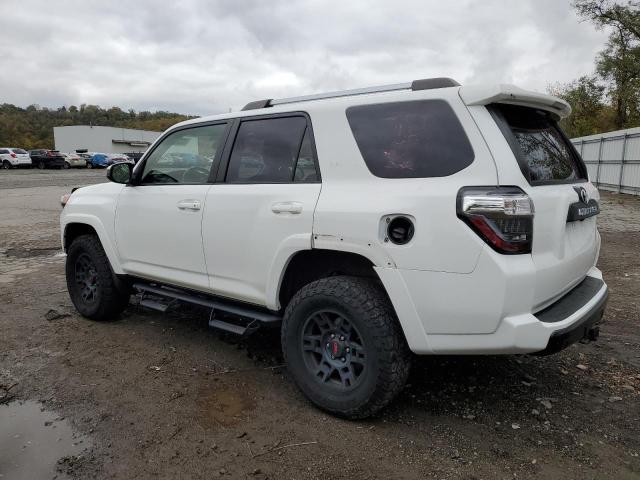 Photo 1 VIN: JTEBU5JR3J5491803 - TOYOTA 4RUNNER 