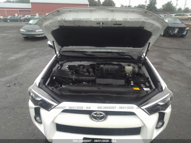 Photo 9 VIN: JTEBU5JR3J5504002 - TOYOTA 4RUNNER 