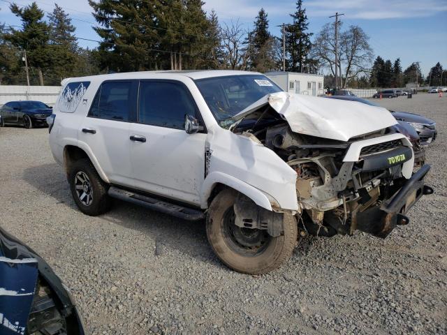 Photo 3 VIN: JTEBU5JR3J5511533 - TOYOTA 4RUNNER SR 