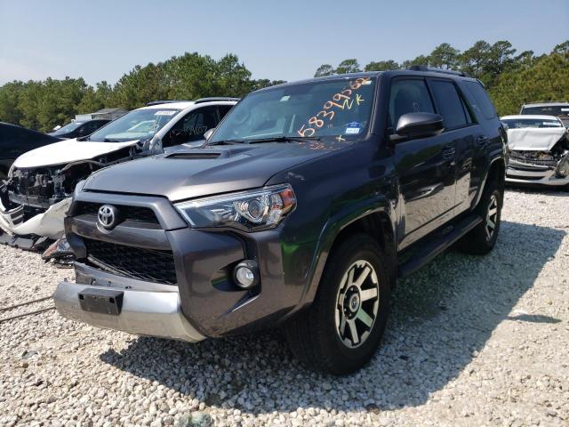 Photo 1 VIN: JTEBU5JR3J5512830 - TOYOTA 4RUNNER SR 